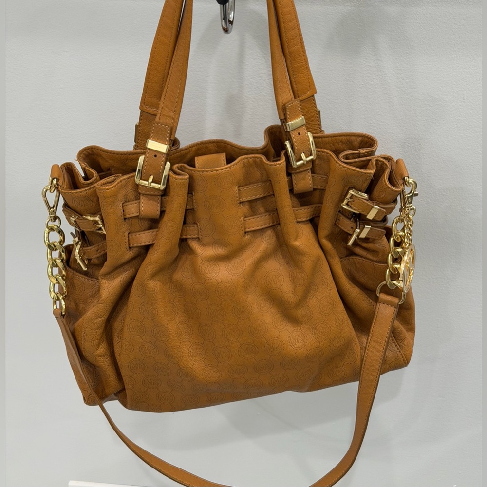 Michael Kors light brown Shoulder and crossbody Bag with Gold Accents